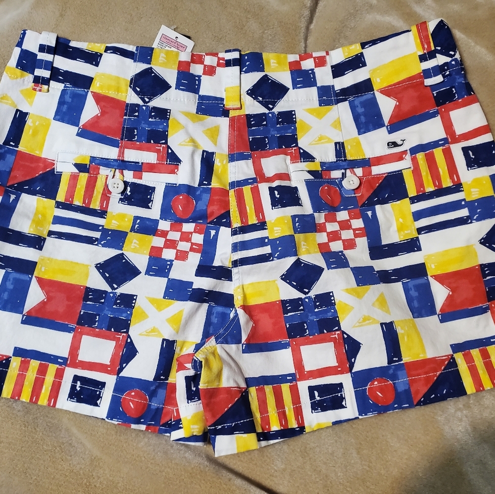 Vineyard Vines shorts